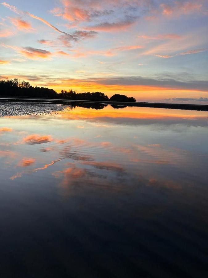 Neverland Beach Village Bungalows เกาะลันตา ภายนอก รูปภาพ